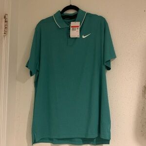 Nike golf shirt